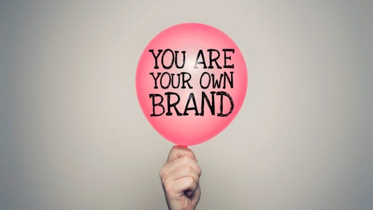 Τι Πρέπει να Γνωρίζεις για το Brand σου: Ο Δωρεάν Οδηγός που θα Αναβαθμίσει την Εικόνα σου